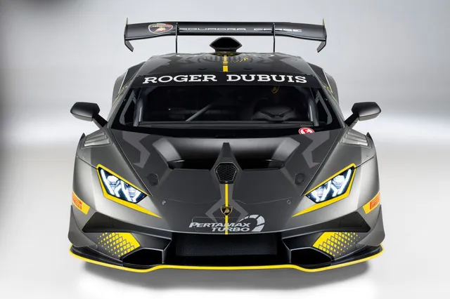 Lamborghini Huracan Super Trofeo Evo ra mắt tại đường đua Sepang - Ảnh 2. Lamborghini Huracan Super Trofeo Evo ra mắt tại đường đua Sepang - Ảnh 2.