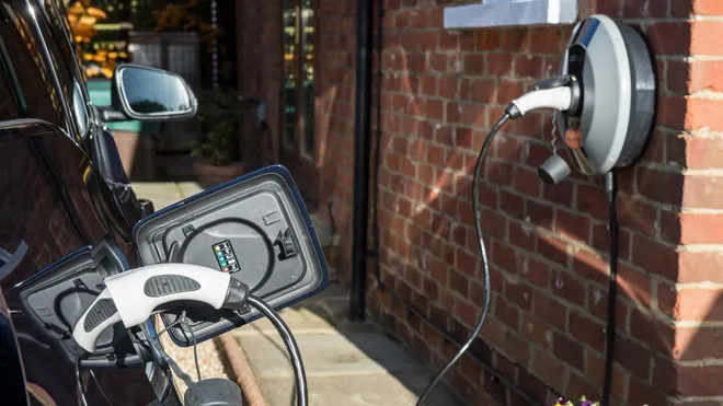 Nhung lam tuong ve xe dien hinh anh 1