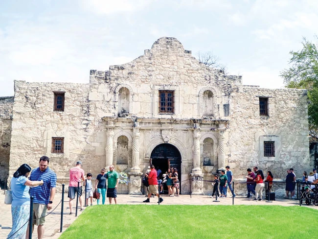 Thiên anh hùng Alamo ảnh 6 Thiên anh hùng Alamo ảnh 6