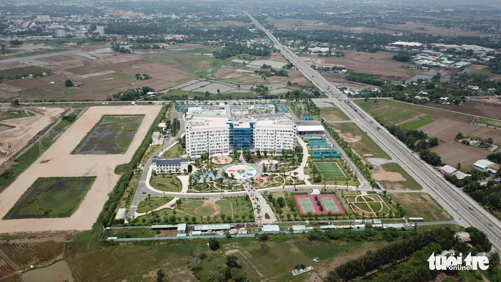 Cận cảnh bệnh viện nhi 4.500 tỉ có bãi trực thăng tại TP.HCM - Ảnh 2. Cận cảnh bệnh viện nhi 4.500 tỉ có bãi trực thăng tại TP.HCM - Ảnh 2.