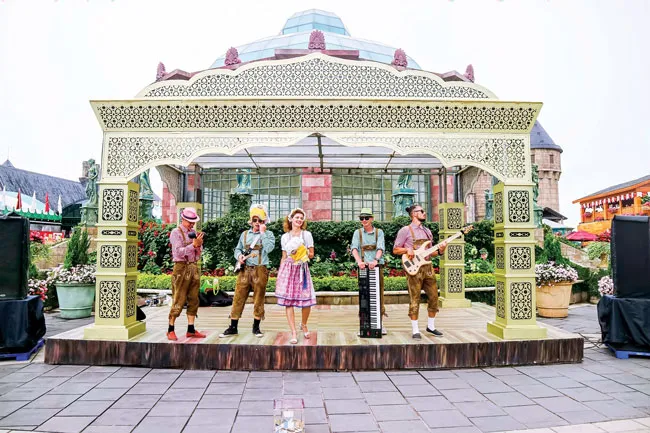 Làng cổ Pháp trên đỉnh Bà Nà ảnh 5 Làng cổ Pháp trên đỉnh Bà Nà ảnh 5