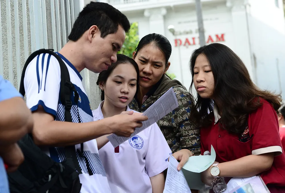 GS tung gianh huy chuong vang quoc te mat 2 tieng giai 5 cau de Toan hinh anh 3