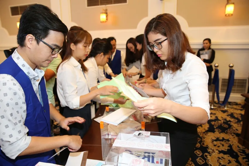 Gỡ vướng đất đai khi cổ phần hóa