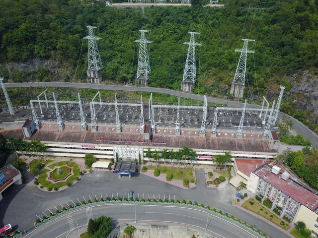 Nhiều doanh nghiệp điện về đích kế hoạch năm