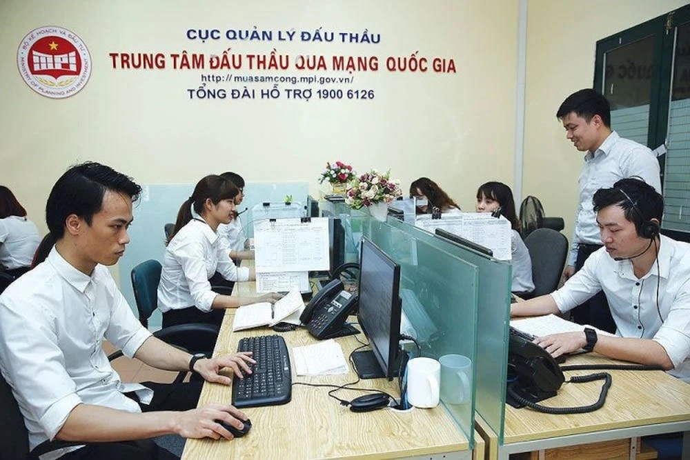 Tháo gỡ vướng mắc đấu thầu qua mạng 