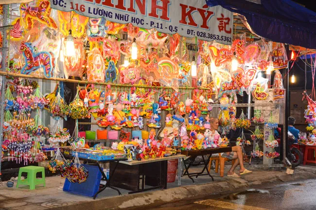 Rộn ràng mùa Trung thu ở Sài thành ảnh 1 Rộn ràng mùa Trung thu ở Sài thành ảnh 1