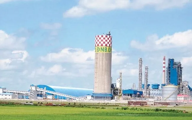 Gánh nợ trong và ngoài nước