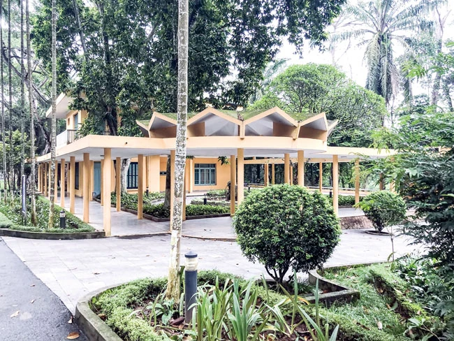 K9 - Từ khu căn cứ trở thành địa chỉ đỏ ảnh 2 K9 - Từ khu căn cứ trở thành địa chỉ đỏ ảnh 2
