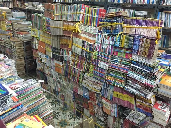 Sôi động thị trường truyện tranh cũ ảnh 1