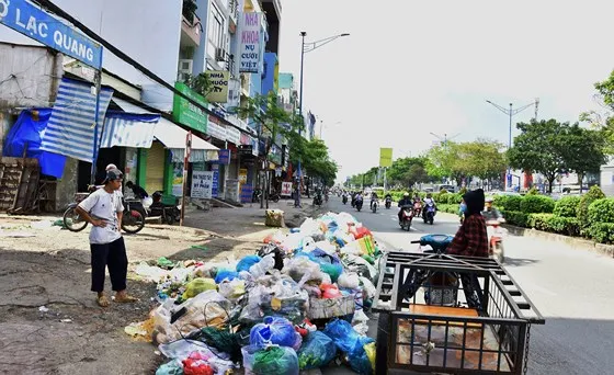 Rác - chuyện nhỏ nhưng xử lý là vấn đề lớn ảnh 1 Rác - chuyện nhỏ nhưng xử lý là vấn đề lớn ảnh 1