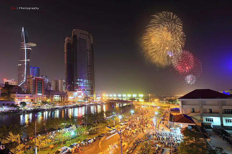 Treo cờ Tổ quốc và nghỉ Tết Nguyên đán Kỷ Hợi 2019