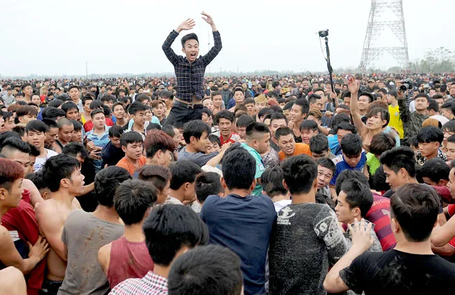 Để xảy ra tiêu cực lễ hội 2019 - Quy trách nhiệm người đứng đầu ảnh 1 Để xảy ra tiêu cực lễ hội 2019 - Quy trách nhiệm người đứng đầu ảnh 1