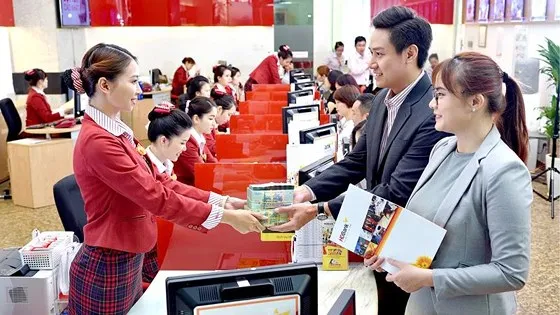 Lãi suất sẽ phân hóa mạnh ảnh 1