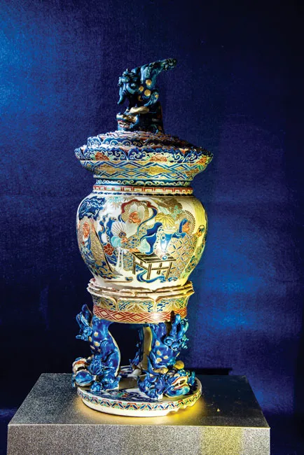 Gosu Blue - charisma from blue enamel ảnh 5 Gosu Blue - charisma from blue enamel ảnh 5