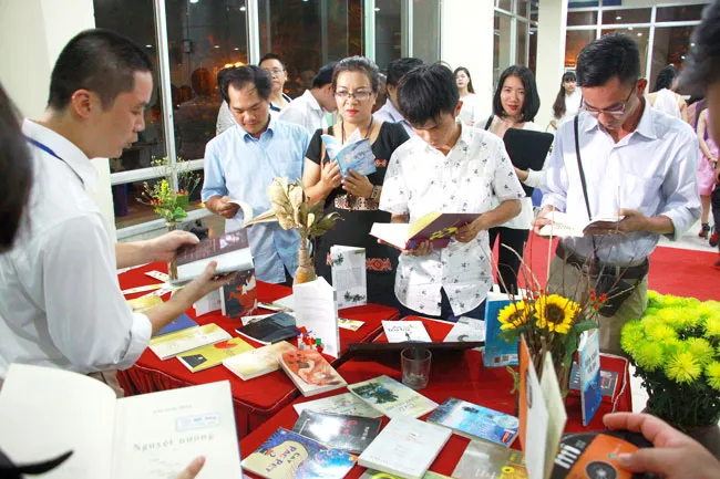 Cơ hội mở rộng kiến thức, kỹ năng làm nghề ảnh 1 Cơ hội mở rộng kiến thức, kỹ năng làm nghề ảnh 1
