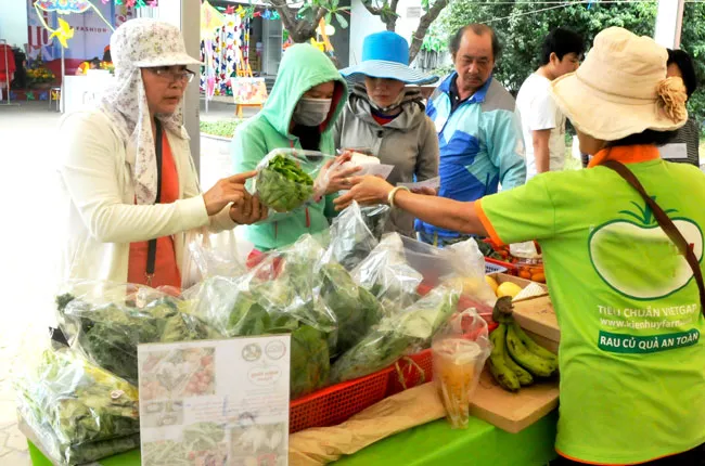 Chung tay giảm ô nhiễm “trắng” ảnh 1 Chung tay giảm ô nhiễm “trắng” ảnh 1