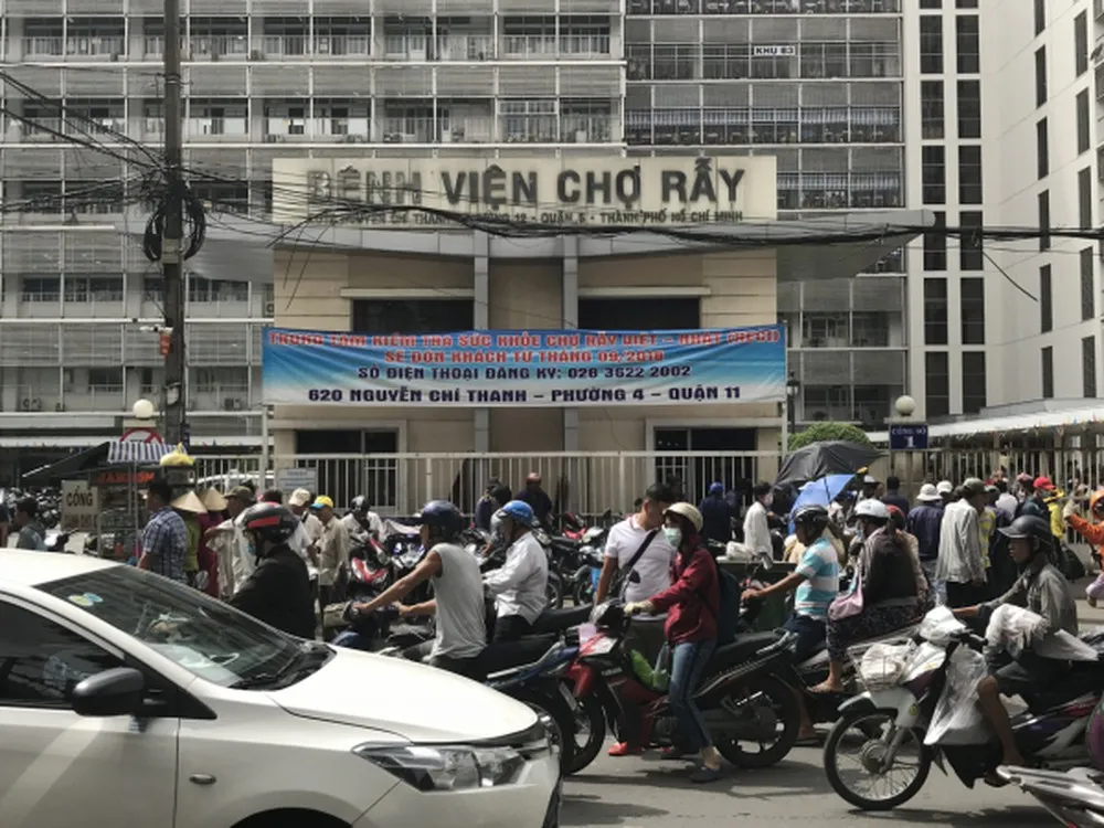 Ai hưởng lợi?