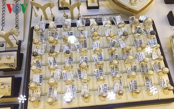 giá vàng trong nước và thế giới đồng loạt quay đầu giảm hình 1 gia vang trong nuoc va the gioi dong loat quay dau giam hinh 1