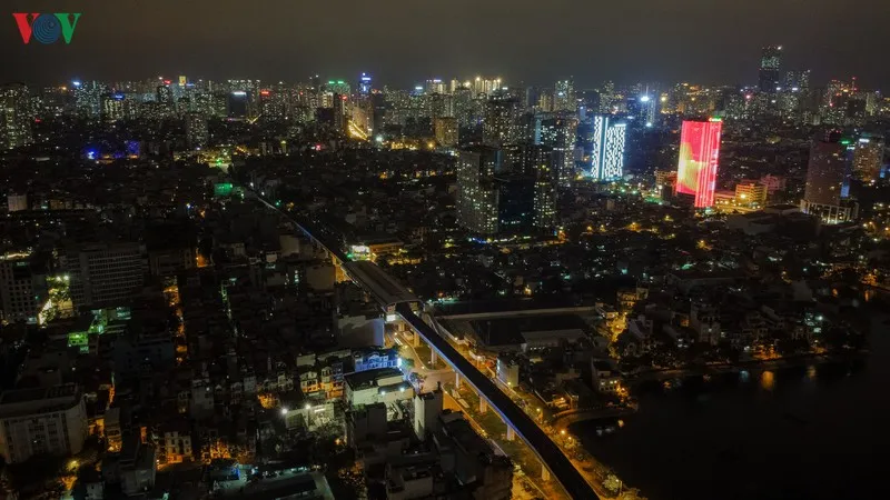 tối hà nội lạ lẫm từ góc nhìn trên cao trong những ngày cách ly xã hội hình 11 toi ha noi la lam tu goc nhin tren cao trong nhung ngay cach ly xa hoi hinh 11