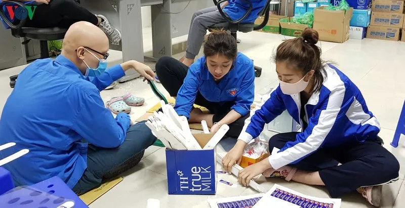 ảnh: thơm thảo những tấm lòng hỗ trợ người nghèo vượt qua đại dịch hình 13 anh: thom thao nhung tam long ho tro nguoi ngheo vuot qua dai dich hinh 13