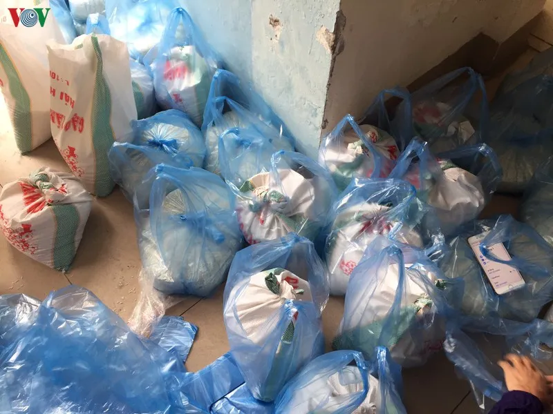 ảnh: thơm thảo những tấm lòng hỗ trợ người nghèo vượt qua đại dịch hình 10 anh: thom thao nhung tam long ho tro nguoi ngheo vuot qua dai dich hinh 10