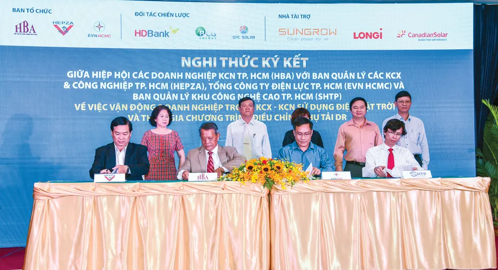 Thúc đẩy điện mặt trời áp mái KCN-KCX ảnh 1 Thúc đẩy điện mặt trời áp mái KCN-KCX ảnh 1