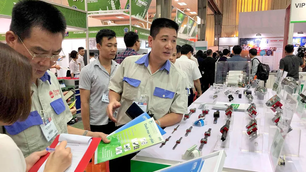 Sàn giao dịch vốn nhằm tạo sức bật cho doanh nghiệp khởi nghiệp. Sàn giao dịch vốn nhằm tạo sức bật cho doanh nghiệp khởi nghiệp.