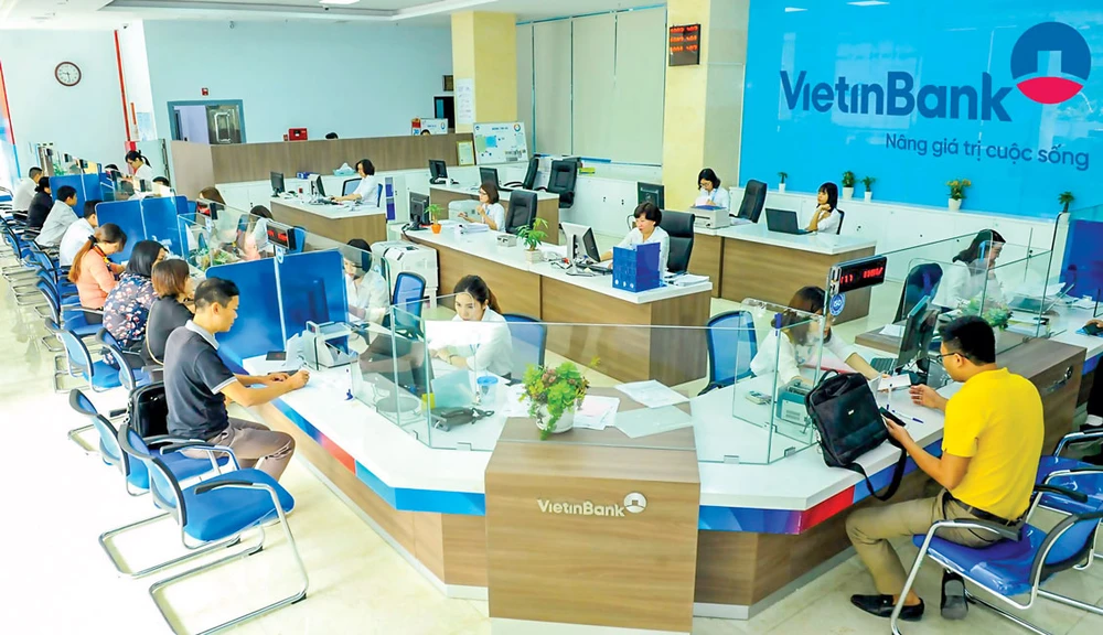 Giao dịch tại VietinBank.