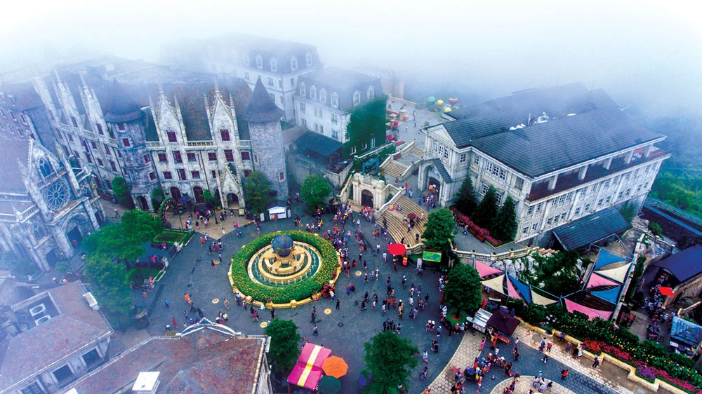 Một thành phố cổ trên đỉnh Ba Na Hills.