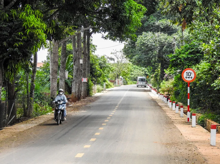 Về miền di tích cuối dãy Trường Sơn ảnh 2 Về miền di tích cuối dãy Trường Sơn ảnh 2