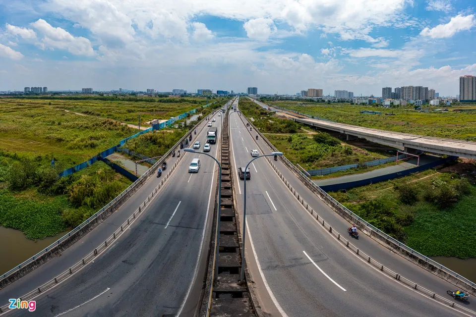 Duong song hanh cao toc TP.HCM - Long Thanh - Dau Giay anh 11