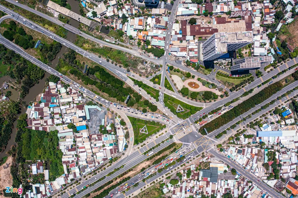 Duong song hanh cao toc TP.HCM - Long Thanh - Dau Giay anh 2