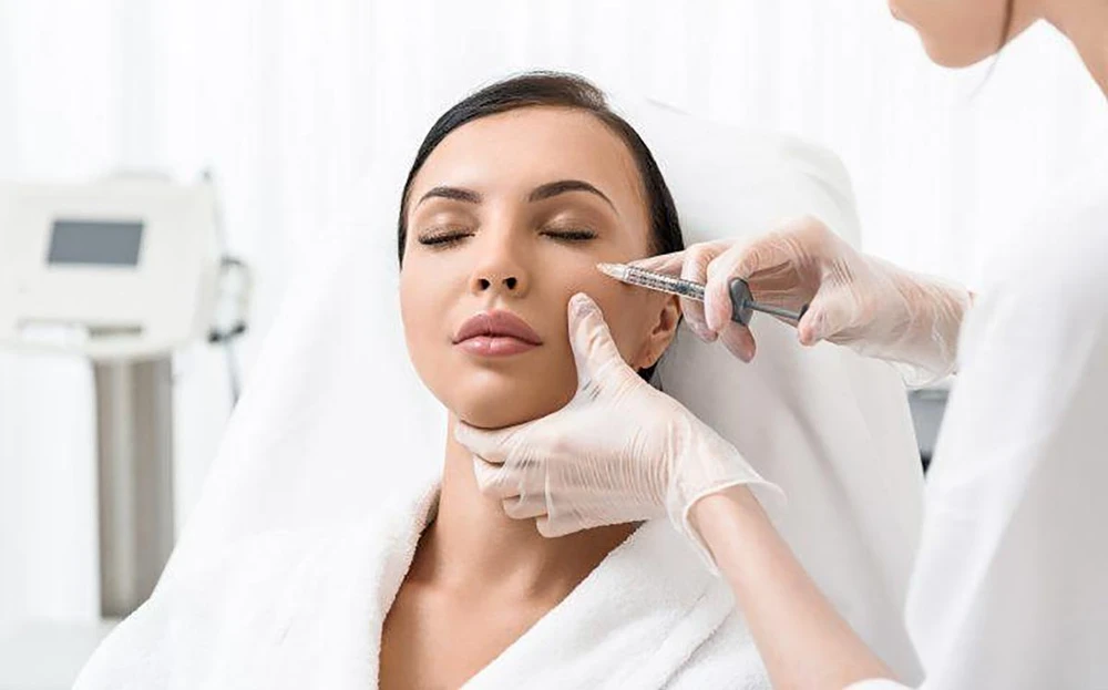 Tiêm Botulinum Toxin trong điều trị bệnh lý thần kinh 