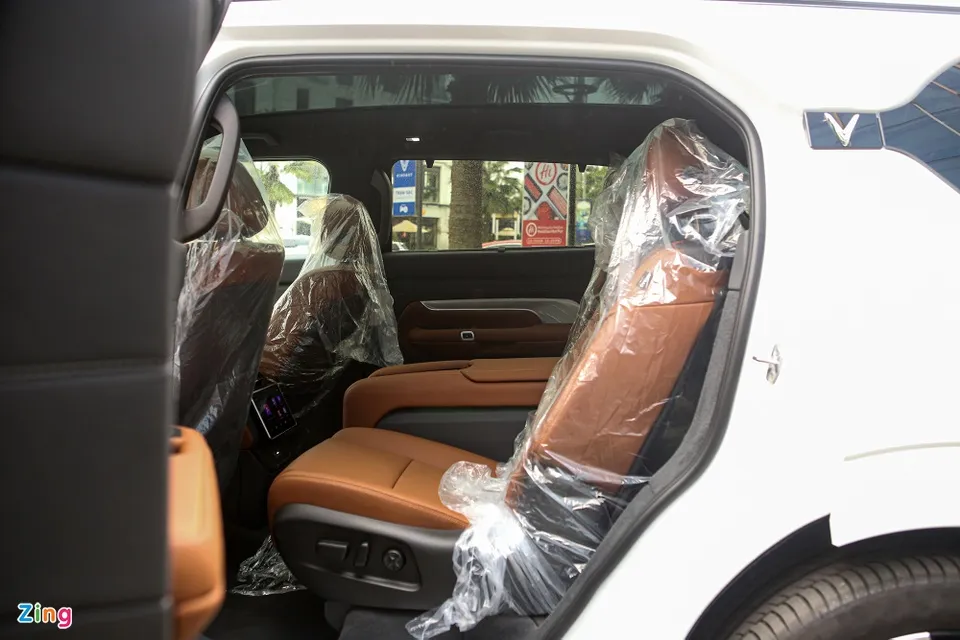 VinFast VF 9 bản 6 chỗ ngồi ảnh 14 VinFast VF 9 bản 6 chỗ ngồi ảnh 14