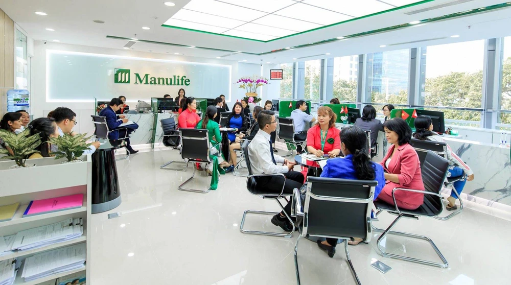 Vụ việc của diễn viên Ngọc Lan liên quan đến Manulife đã làm nóng trên các diễn đàn và cơ quan quản lý phải vào cuộc.