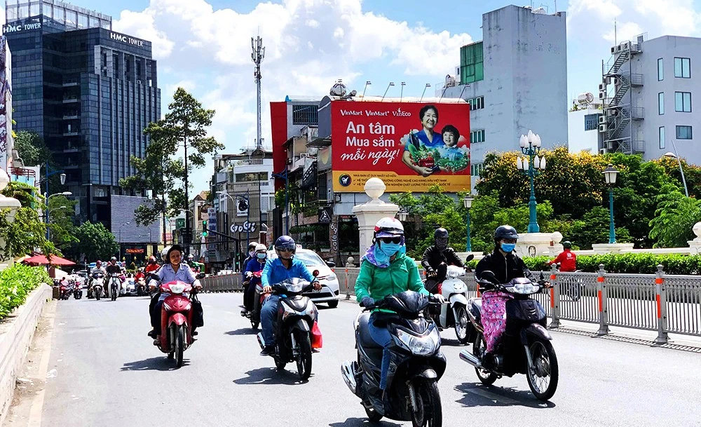 Nam bộ tiếp tục nắng nóng, có nơi nắng nóng gay gắt