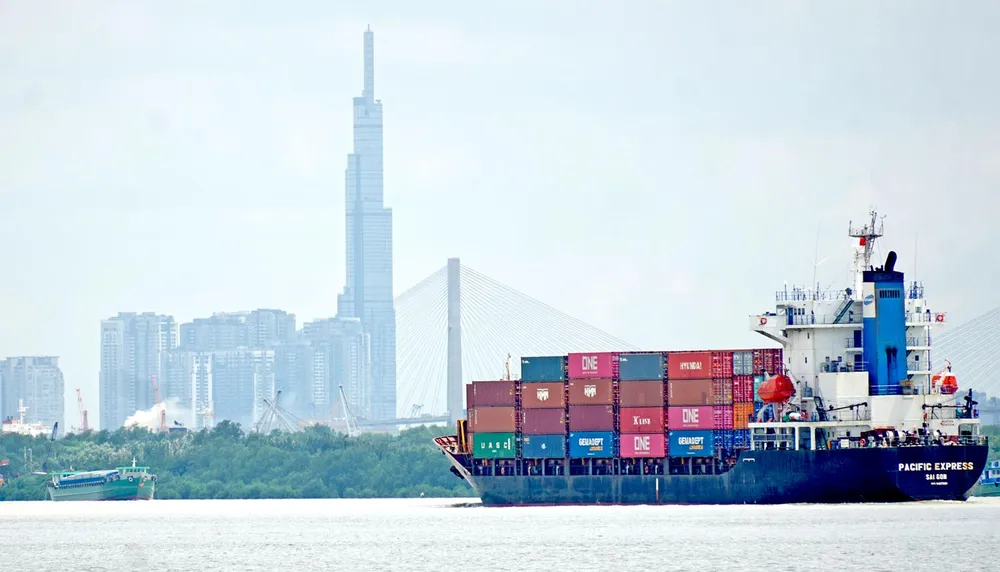 Vận chuyển hàng hóa trên sông Soài Rạp, Nhà Bè, TPHCM. Ảnh: Hoàng Hùng Vận chuyển hàng hóa trên sông Soài Rạp, Nhà Bè, TPHCM. Ảnh: Hoàng Hùng