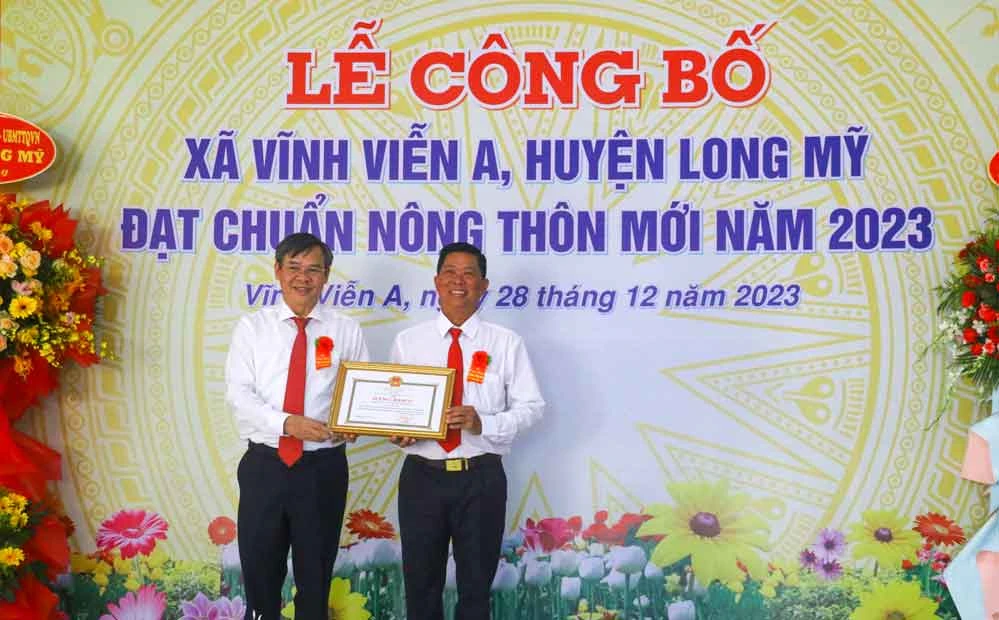 Lễ công bố xã Vĩnh Viễn A đạt chuẩn Nông thôn mới.