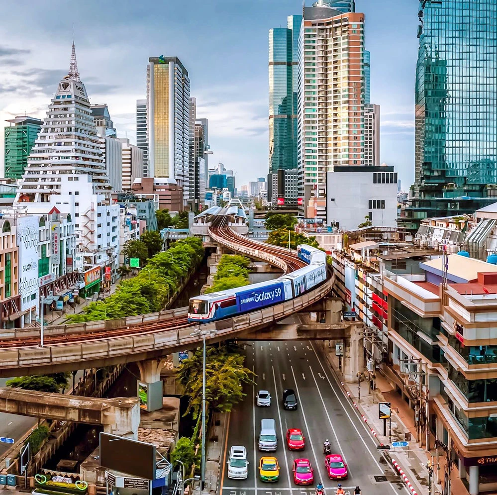 Đường sắt trên cao ở Bangkok (Thái Lan).