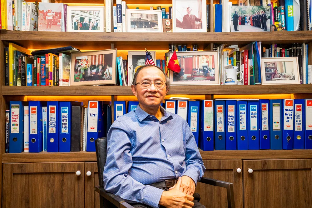 Hà-Huy-Thông.jpg