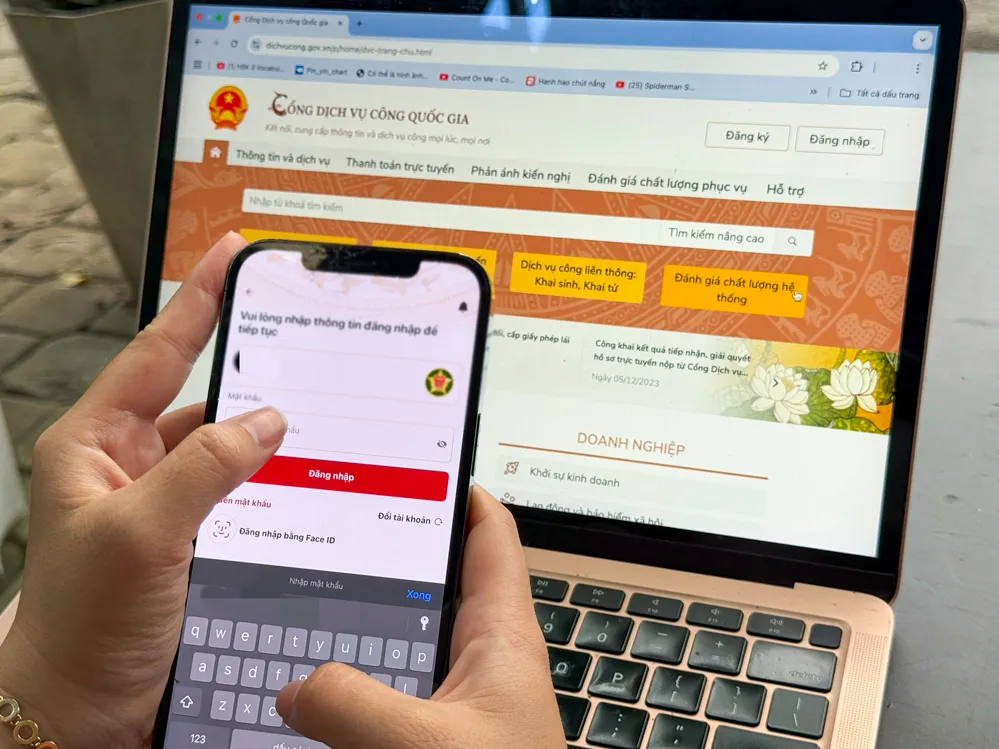Tam giác thể chế cho kinh tế số