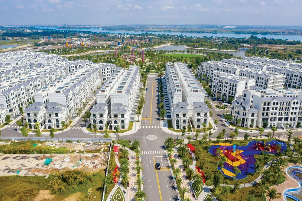 Vì sao giá bất động sản vẫn không giảm?