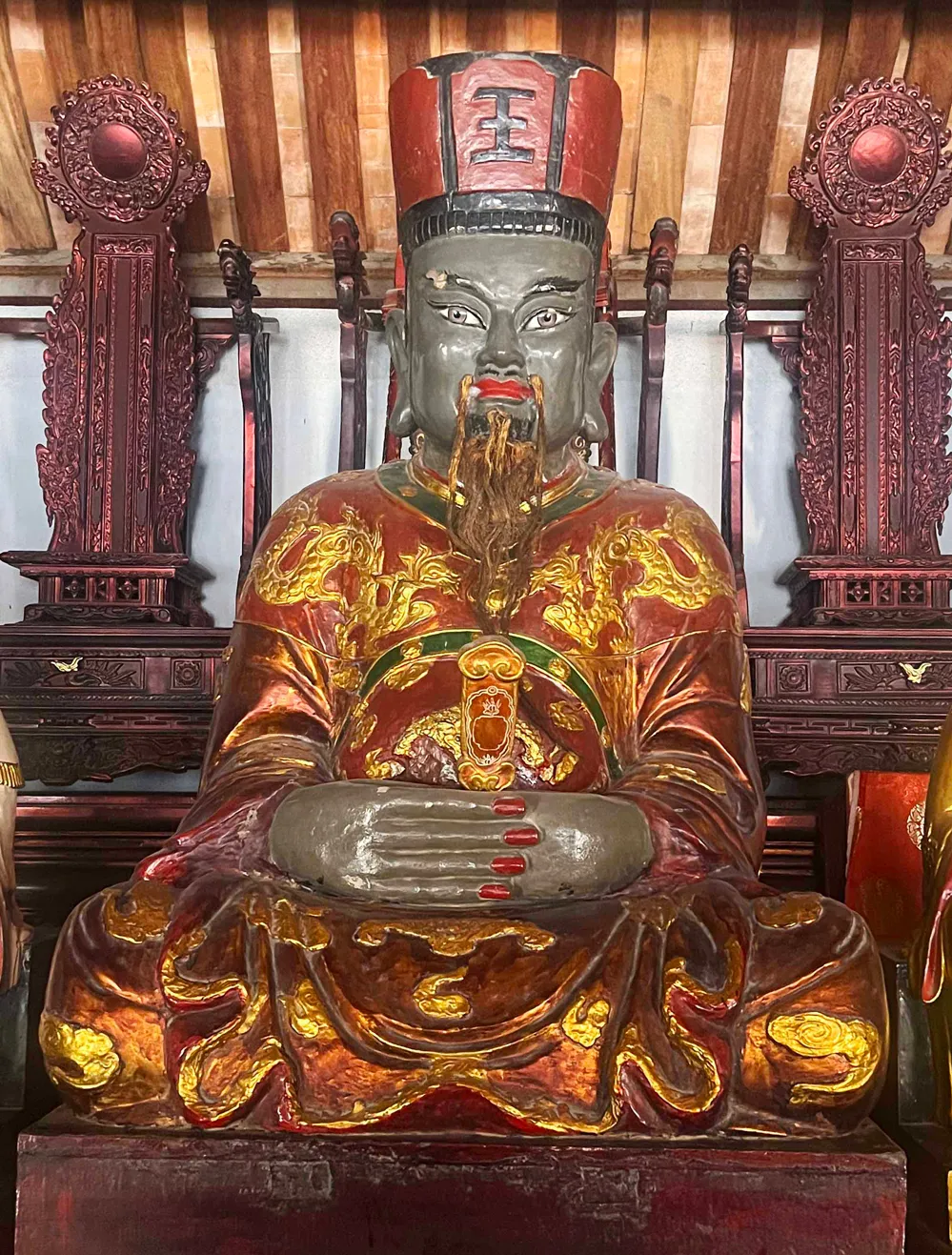 Tượng thờ Mai Hắc Đế. Tuong-Mai-Hac-De.jpg