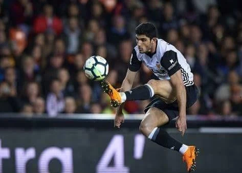 Tiền vệ cánh Goncalo Guedes.