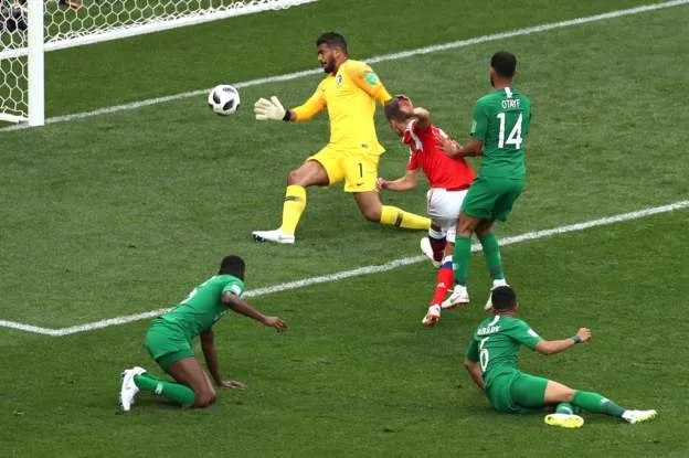 Nga - Saudi Arabia 5-0, khai cuộc trong mơ của chủ nhà ảnh 6