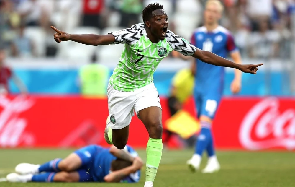 Ahmed Musa tỏa sáng vơi 2 bàn thắng ở hiệp 2.