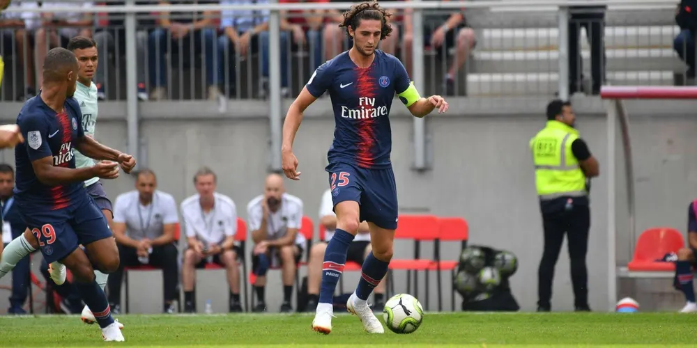 Thomas Tuchel tin tưởng Adrien Rabiot