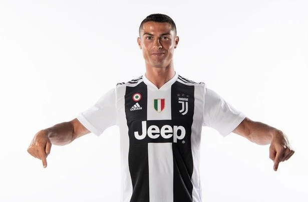 Ronaldo vẫn có mặt trong “Đội hình đắt giá nhất thế giới”