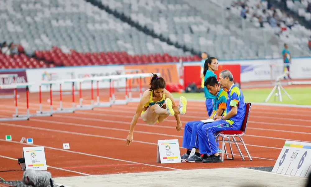 Ngày lịch sử của thể thao Việt Nam ở Asiad 2018: Điền kinh đoạt HCV, bóng đá vào bán kết ảnh 10