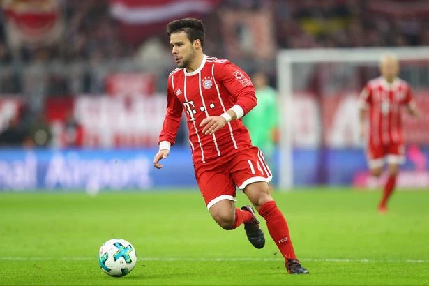 PSG đang muốn mua Juan Bernat (Bayern Munich)